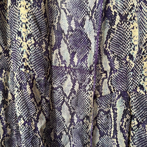 We Are Leone Snake Print Blue Flowy Duster - Picture 2 of 2